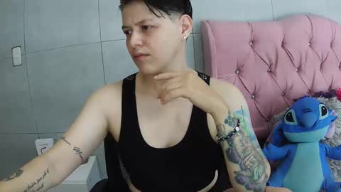 bug2025 online show from November 11, 2025, 1:49 am