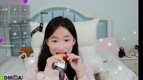 Sandy----xx online show from December 2, 2025, 10:42 am