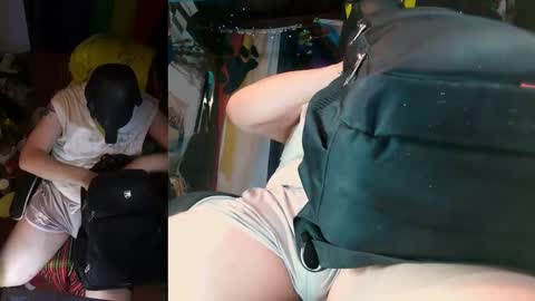 Snapshot of bulgetasticc chatting on March 4, 2026, 1:44 am BulgetasticC online show from March 4, 2026, 1:44 am