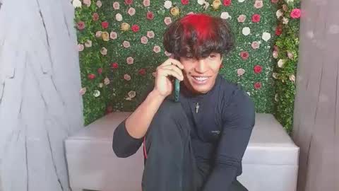 bull_cam online show from December 21, 2025, 6:48 pm