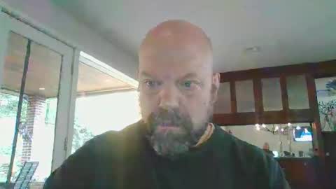 bulldog302w online show from November 9, 2025, 4:27 pm