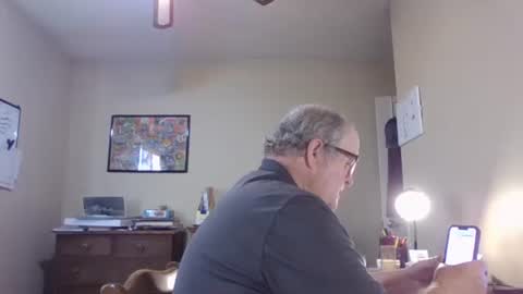 bullfrogg5050 online show from September 25, 2025, 11:08 pm