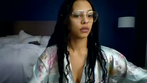 bunniandbyrdd online show from February 2, 2025, 2:45 pm