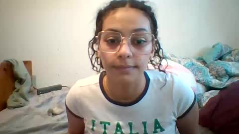 bunniandbyrdd online show from February 4, 2025, 3:36 pm