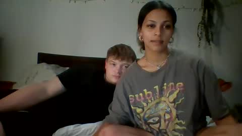 bunniandbyrdd online show from February 13, 2025, 5:37 am