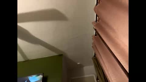 bunnibaby333 online show from November 5, 2025, 7:08 am