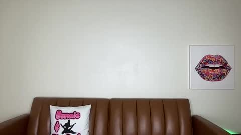 BUNNIE and THE DUDE TheLebowskis online show from January 14, 2025, 1:36 am