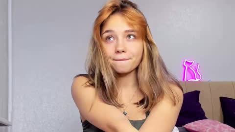 Snapshot of bunny_bonny chatting on December 25, 2024, 3:29 am Alice online show from December 25, 2024, 3:29 am