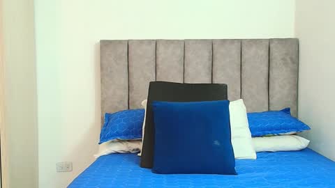 Carolina online show from October 8, 2025, 4:21 am