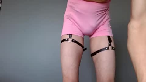 bunnyboiler333 online show from November 13, 2025, 10:36 am