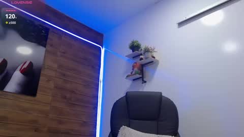 Ashlye online show from March 2, 2025, 8:16 am