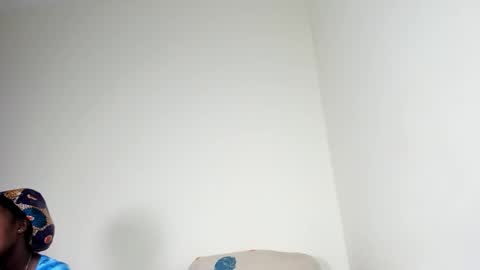 bunnygurl online show from November 7, 2025, 8:25 am