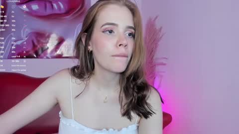 Snapshot of bunnyleahxxx chatting on January 27, 2025, 9:22 pm ANASTASIA online show from January 27, 2025, 9:22 pm