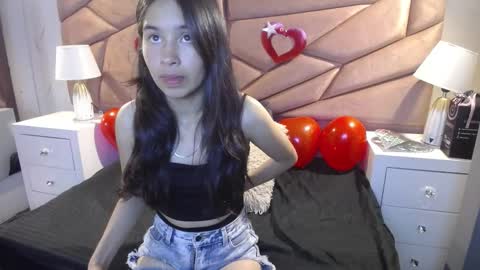Snapshot of bunnywhite21 chatting on September 20, 2025, 7:37 pm bunny online show from September 20, 2025, 7:37 pm