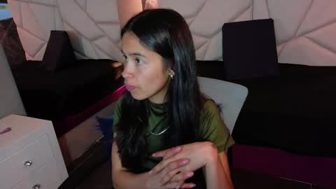 Snapshot of bunnywhite21 chatting on September 21, 2025, 3:57 pm bunny online show from September 21, 2025, 3:57 pm
