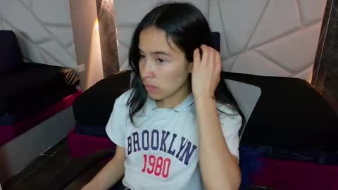 Snapshot of bunnywhite21 chatting on September 30, 2025, 4:56 pm bunny online show from September 30, 2025, 4:56 pm