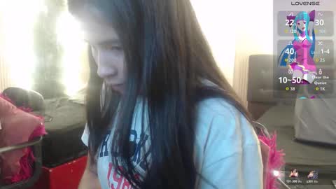 bunny online show from December 18, 2025, 5:52 pm