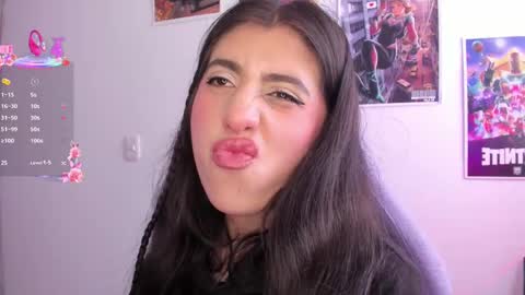 Snapshot of bunnyy09 chatting on February 16, 2025, 8:55 pm Jess online show from February 16, 2025, 8:55 pm