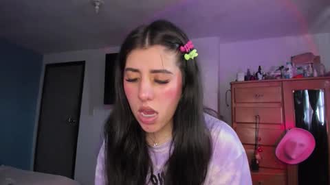 Snapshot of bunnyy09 chatting on October 30, 2025, 7:14 pm Jess online show from October 30, 2025, 7:14 pm