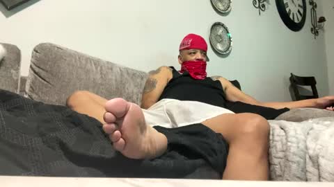 Snapshot of bunz627 chatting on February 16, 2025, 5:48 am Iam King online show from February 16, 2025, 5:48 am