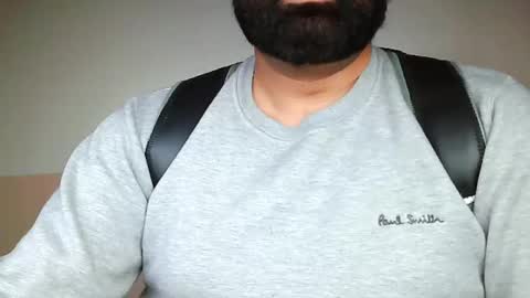 Hairy Arabian online show from December 24, 2024, 4:22 am