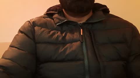 Hairy Arabian online show from January 2, 2025, 2:33 am