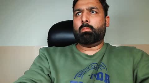 Hairy Arabian online show from February 11, 2025, 1:51 pm