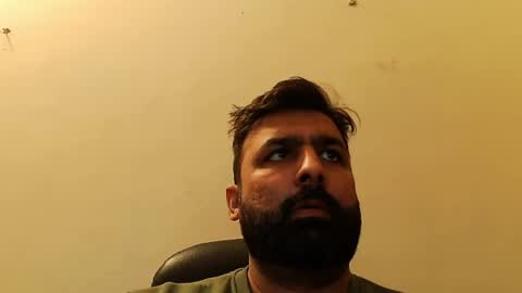 Hairy Arabian online show from February 22, 2025, 6:39 am