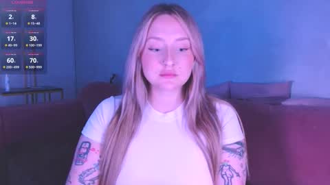 Lissa online show from October 24, 2025, 7:32 pm