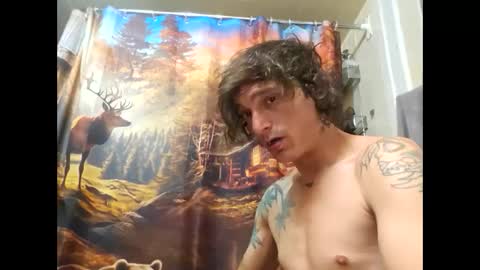 Snapshot of burntbuns710 chatting on September 21, 2025, 9:00 am LostSingledad online show from September 21, 2025, 9:00 am