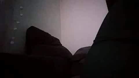 Snapshot of bury703709 chatting on January 1, 2025, 3:56 am Creazy dad online show from January 1, 2025, 3:56 am