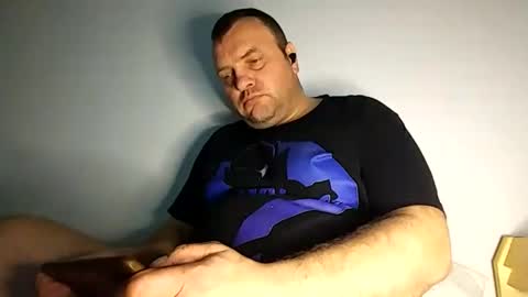 Snapshot of bury703709 chatting on January 6, 2025, 9:52 am Creazy dad online show from January 6, 2025, 9:52 am