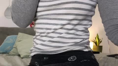 Larisa online show from January 10, 2025, 4:41 pm