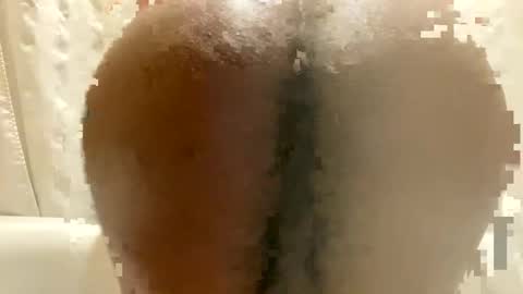 Snapshot of bussnuts247 chatting on May 7, 2026, 8:47 pm bussnuts247 online show from May 7, 2026, 8:47 pm