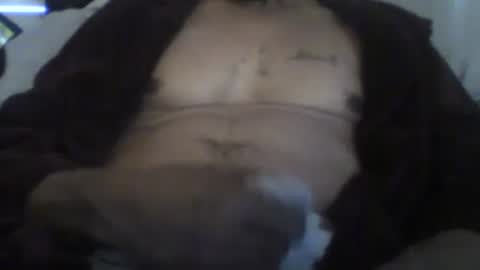 Snapshot of busturgutzgd11 chatting on January 1, 2025, 6:16 pm Busturgutzgd1 online show from January 1, 2025, 6:16 pm