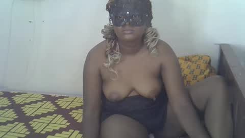 Snapshot of busty_garlie chatting on March 14, 2026, 5:07 pm Jojo online show from March 14, 2026, 5:07 pm