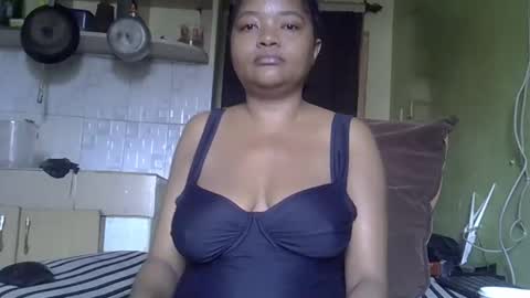 Snapshot of busty_kenzi chatting on December 26, 2024, 7:45 am busty kenzi online show from December 26, 2024, 7:45 am