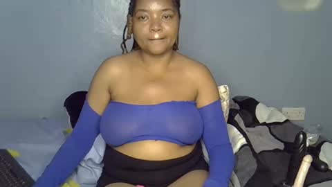 busty kenzi online show from May 26, 2026, 6:31 am