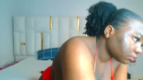 Snapshot of busty_mellons69 chatting on September 29, 2025, 4:17 am busty_mellons69 online show from September 29, 2025, 4:17 am