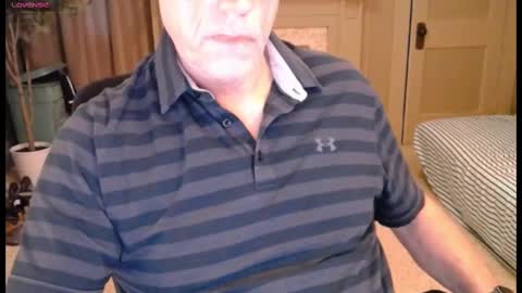 Miles online show from November 1, 2025, 12:07 pm