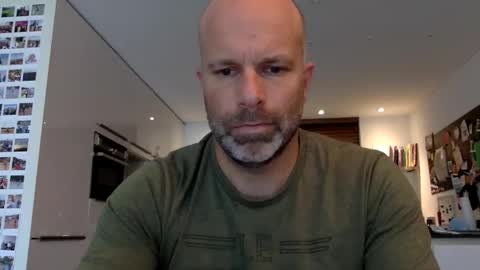Snapshot of buurman1982isback chatting on September 15, 2025, 9:09 am buurman1982isback online show from September 15, 2025, 9:09 am