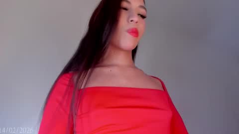 Snapshot of bylie_hills chatting on February 14, 2026, 9:44 pm bylie_hills online show from February 14, 2026, 9:44 pm