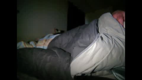 bzxxbzh online show from April 17, 2026, 7:06 pm