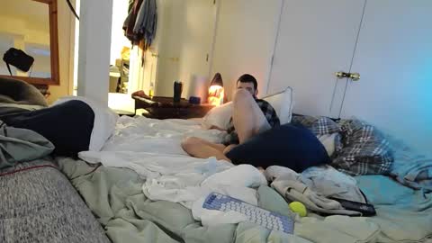 c2cmee online show from March 12, 2026, 4:29 am