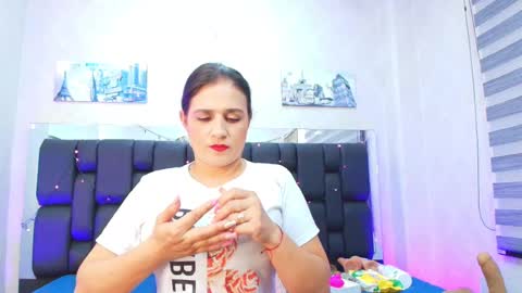 Carolina online show from March 6, 2025, 3:02 am