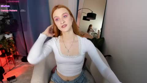 Polly online show from May 14, 2026, 8:59 pm