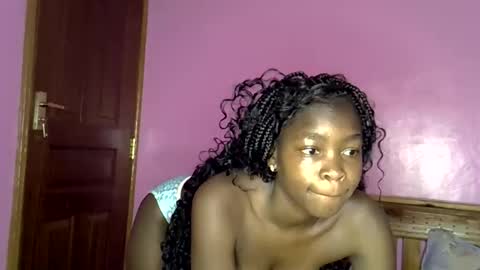 C--trish online show from September 15, 2025, 4:45 am