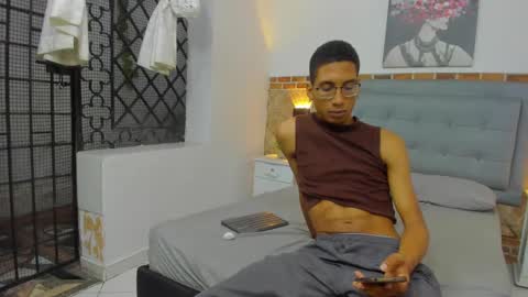Snapshot of c_worstian_ chatting on December 10, 2024, 11:11 am c_worstian_ online show from December 10, 2024, 11:11 am