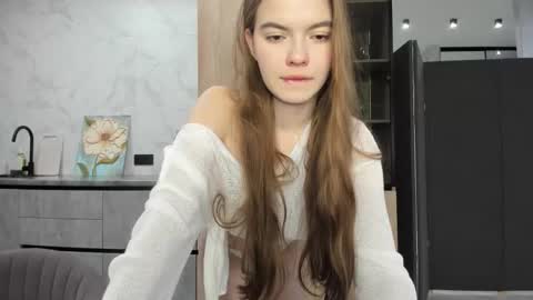 Lita online show from December 14, 2025, 2:06 am