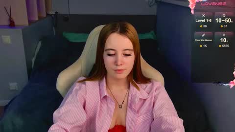 Snapshot of caeliaa chatting on February 22, 2026, 5:22 pm caeliaa online show from February 22, 2026, 5:22 pm